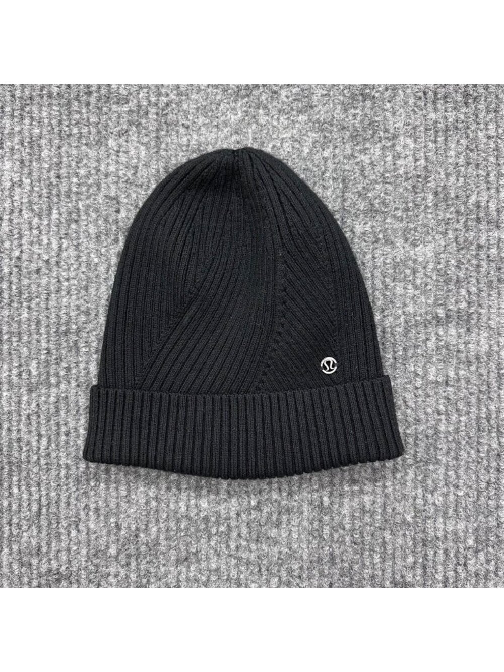 Lululemon Twist of Cozy Beanie Merino Wool Ribbed Winter Hat Cap Unisex One Size